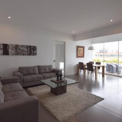 Alquilo departamento amoblado de 136m² a $1,300 en San Isidro
