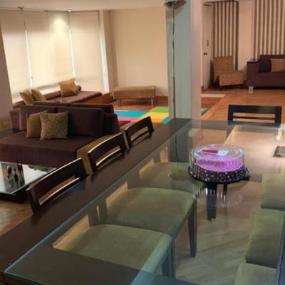 Vendo amplio departamento de 200m² en Velasco Astete, Surco