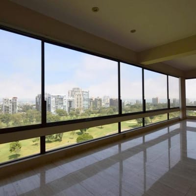 Alquilo Amplio Flat con vista panorámica al Golf de San Isidro.