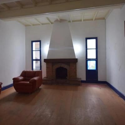 Vendo casa de 300m² a pasos del Bosque El Olivar, San Isidro.