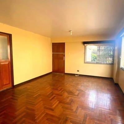 Vendo departamento de 120m²,  frente a Parque el Olivar,  San Isidro.
