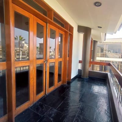 Vendo departamento de 04 hab. cerca a parques, Surco