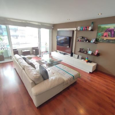 LINDO DEPARTAMENTO CON TERRAZA, CERCA AL MALECÓN EXCELENTE UBICACIÓN