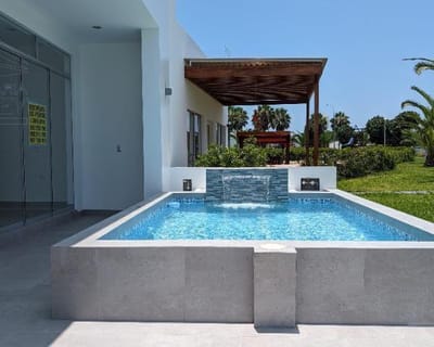 Casa en  Asia