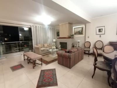 HERMOSO DEPARTAMENTO EN ALQUILER