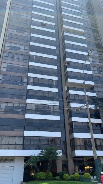 VENDO LINDO DEPARTAMENTO FRENTE AL GOLF DE SAN ISIDRO