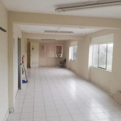 SAN ISIDRO, VENTA DE OFICINA EN LA MISMA JAVIER PRADO, CERCA AL PUENTE QUIÑONES.