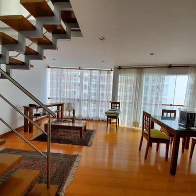DEPARTAMENTO DUPLEX EN VENTA CON TERRAZA VISTA AL MAR Y PARQUE