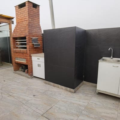 MIRAFLORES, LINDO DUPLEX, A POCAS CUADRAS DEL PARQUE KENEDY.