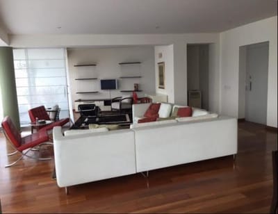 LINDO DEPARTAMENTO EN MALECÓN ARMENDARIZ