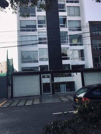 MODERNO DEPARTAMENTO, FRENTE A PARQUE