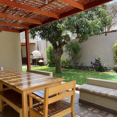 VENTA DE PRECIOSA CASA DE CAMPO EN LOS CEDROS - CHACLACAYO