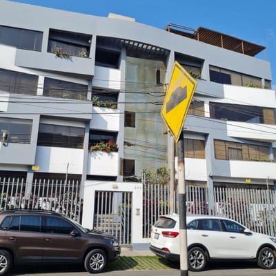 DEPARTAMENTO en VENTA en SANTIAGO DE SURCO.