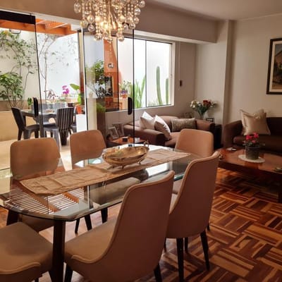 LINDO DEPARTAMENTO EN PRIMER PISO CON UNA BELLA TERRAZA