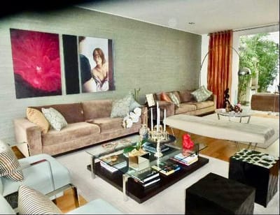 EXCELENTE CASA ILUMINADA A 2 CDRAS. DEL GOLF - TERRAZA, JARDIN, PISCINA