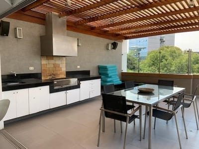 Vendo Penthouse de 4 Dormitorios a pasos del C.C.Chacarilla
