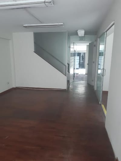 CASA PARA OFICINA, CERCA ZONA FINANCIERA.