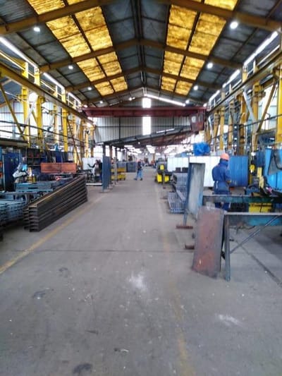 Almacenes Industriales - Desde 1,000 m² - cerca a la Av. Argentina