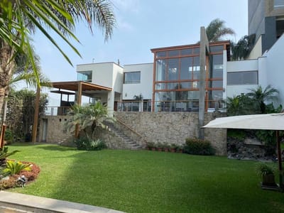 VENTA Espectacular Casa en condominio Casuarinas