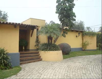 CASA EN VENTA EN LA PLANICIE