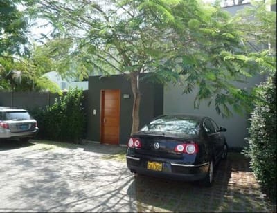 IMPECABLE CASA EN CONDOMINIO EN VENTA