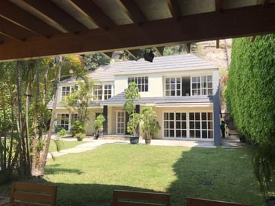 CASA EN VENTA EN LA PLANICIE