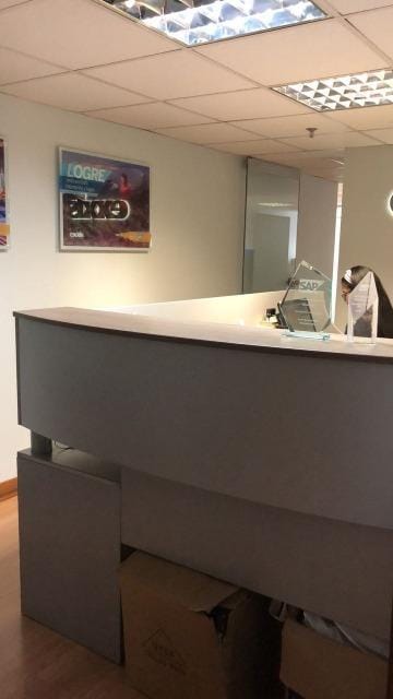 IMPECABLE OFICINA EN ALQUILER EN SURCO