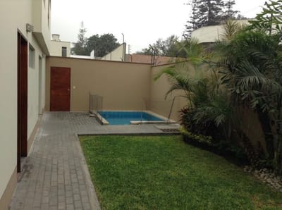 IMPECABLE CASA EN VENTA EN CONDOMINIO EN LA MOLINA