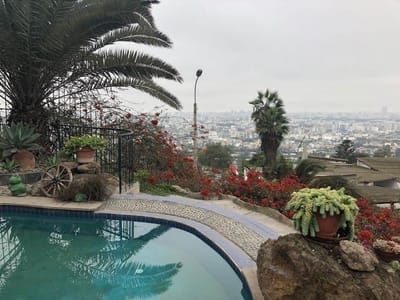 IMPECABLE CASA EN CASUARINAS