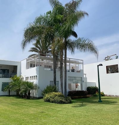 CASA EN VENTA EN PLAYA BLANCA
