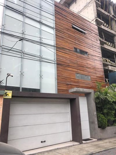 OFICINA EN ALQUILER DE TRES PISOS