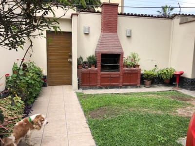 VENTA DE CASA COMO TERRENO SURCO CALLE TINTOREROS