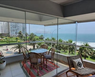 DEPARTAMENTO en VENTA en MIRAFLORES