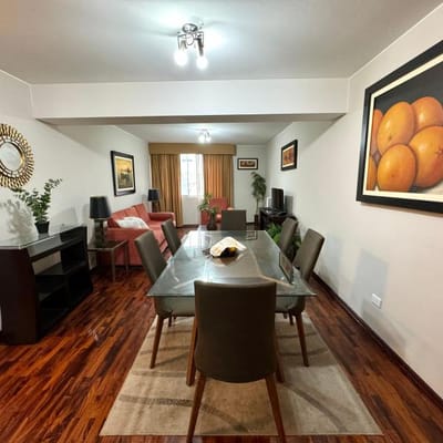 Se vende departamento en edificio LUX LINCE