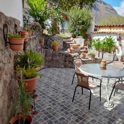 SE VENDE HERMOSA CASA EN EL CUSCO