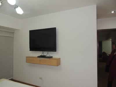 LOCAL COMERCIAL VENTA MOLICENTRO