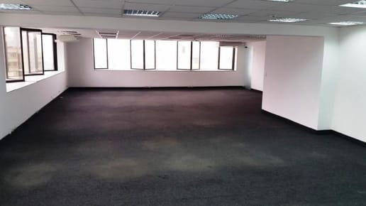 VENTA OFICINA IMPLEMENTADA SAN ISIDRO