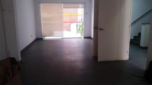 ALQUILER CASA PARA USO COMERCIAL MIRAFLORES