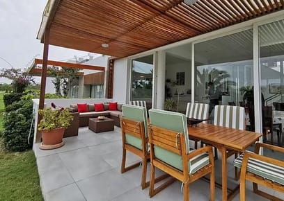 Condominio Coral buen conservada y decorada