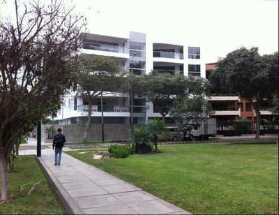 Venta de Departamento en Chacarilla frente a parque 4 dorms Surco