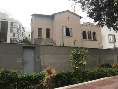 casa en alquiler para oficinas administrativas en Miraflores