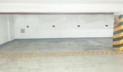 vendo cocheras en edificio en centro financiero Chacarilla, Surco