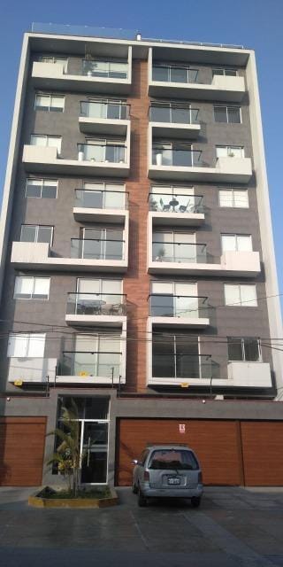 Venta dpto 2 dorms, Barrio Mediico Surquillo