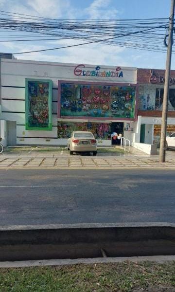 MIRAFLORES ALQUILO EXCELENTE LOCAL  COMERCIAL