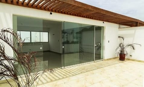 HERMOSO DUPLEX CON AMPLIA TERRAZA