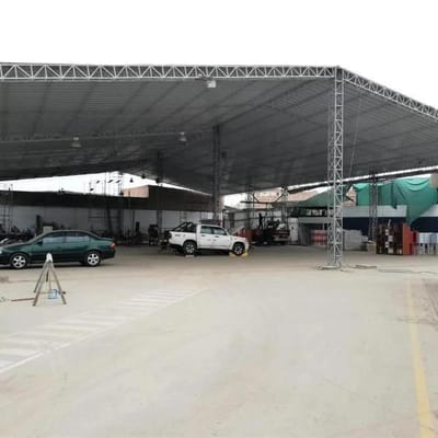 EXCELENTE LOCAL PARA ALMACÉN Y OFICINAS