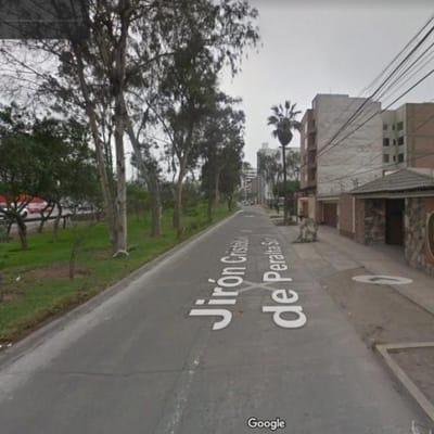 CASA COMO TERRENO EN SURCO
