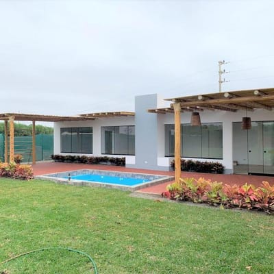 CASA DE CAMPO EN PRECIOSO CONDOMINIO CERRADO