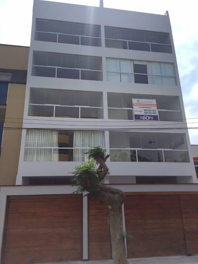 FLAT CON PATIO INTERIOR  Y LAVANDERIA   - URB. MARANGA SAN MIGUEL