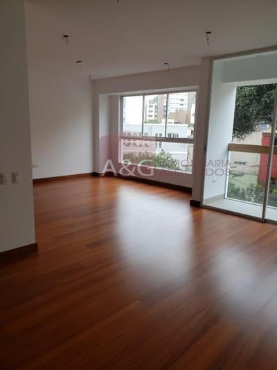 BONITO DUPLEX ESTRENO CERCA A MALECON CISNEROS $ 498,000